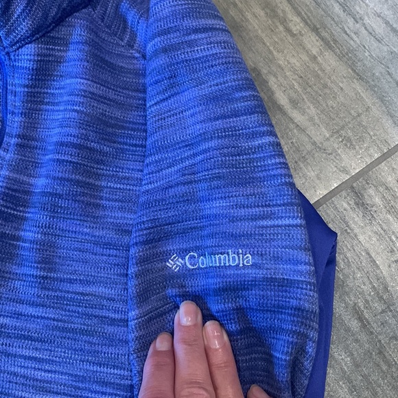 Columbia 1/4 zip pullover size M - Picture 2 of 5